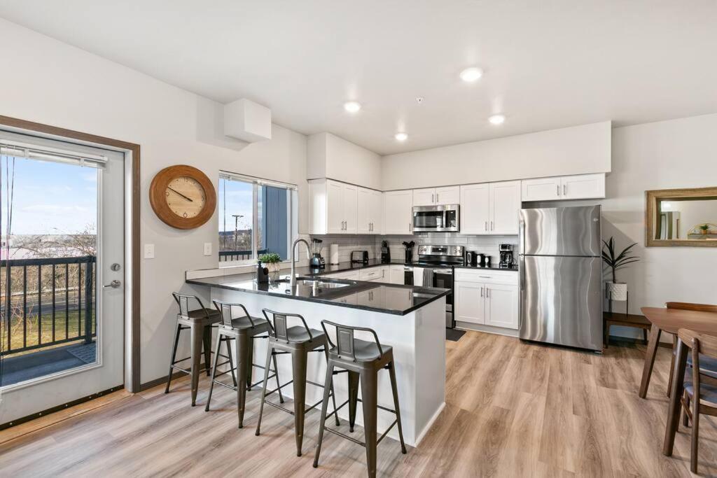 斯波坎Brand New 2 Bd 2 Bth Near Dt And Perry District公寓 外观 照片